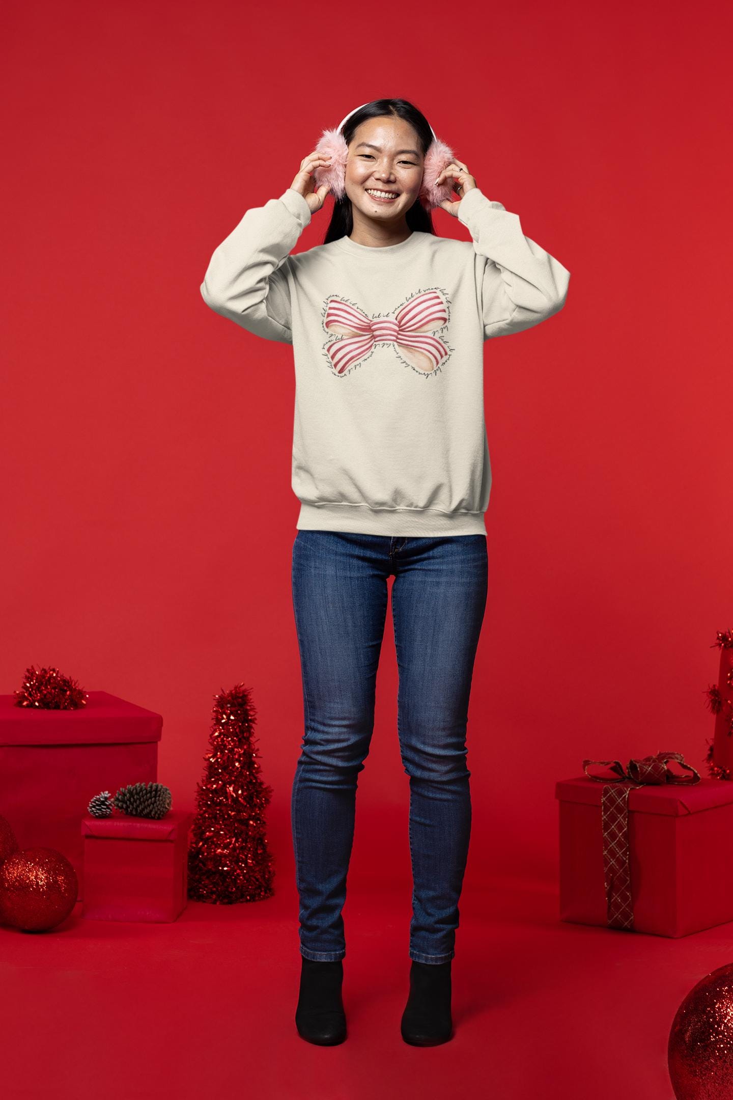 Let It Snow Holiday Sweatshirt Christmas Crewneck Jumper Winter Sweater Festive Unisex Pullover Candy Cane Bow Design Top